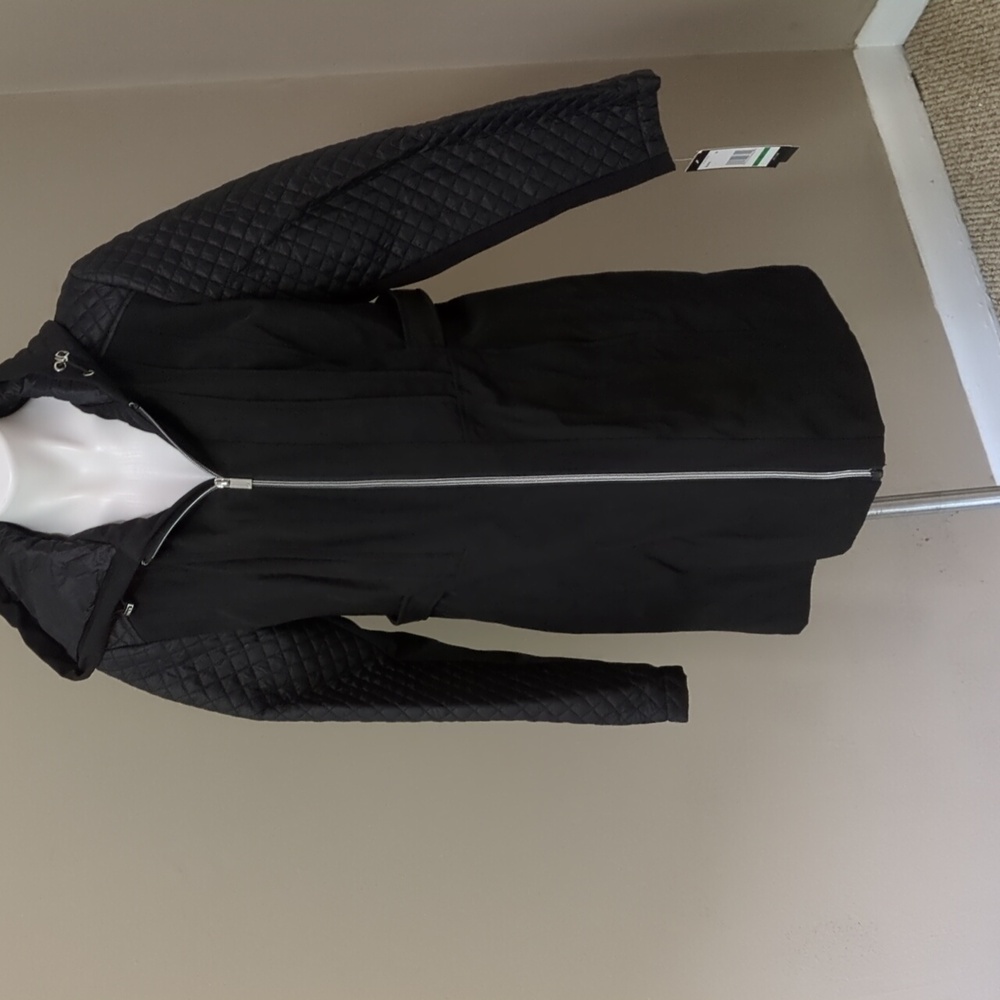Jones NY black hooded raincoat size large BNWT